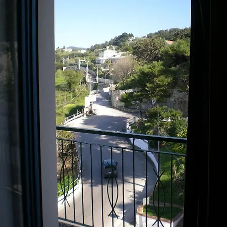 Ducale 3* רודי גרגניקו